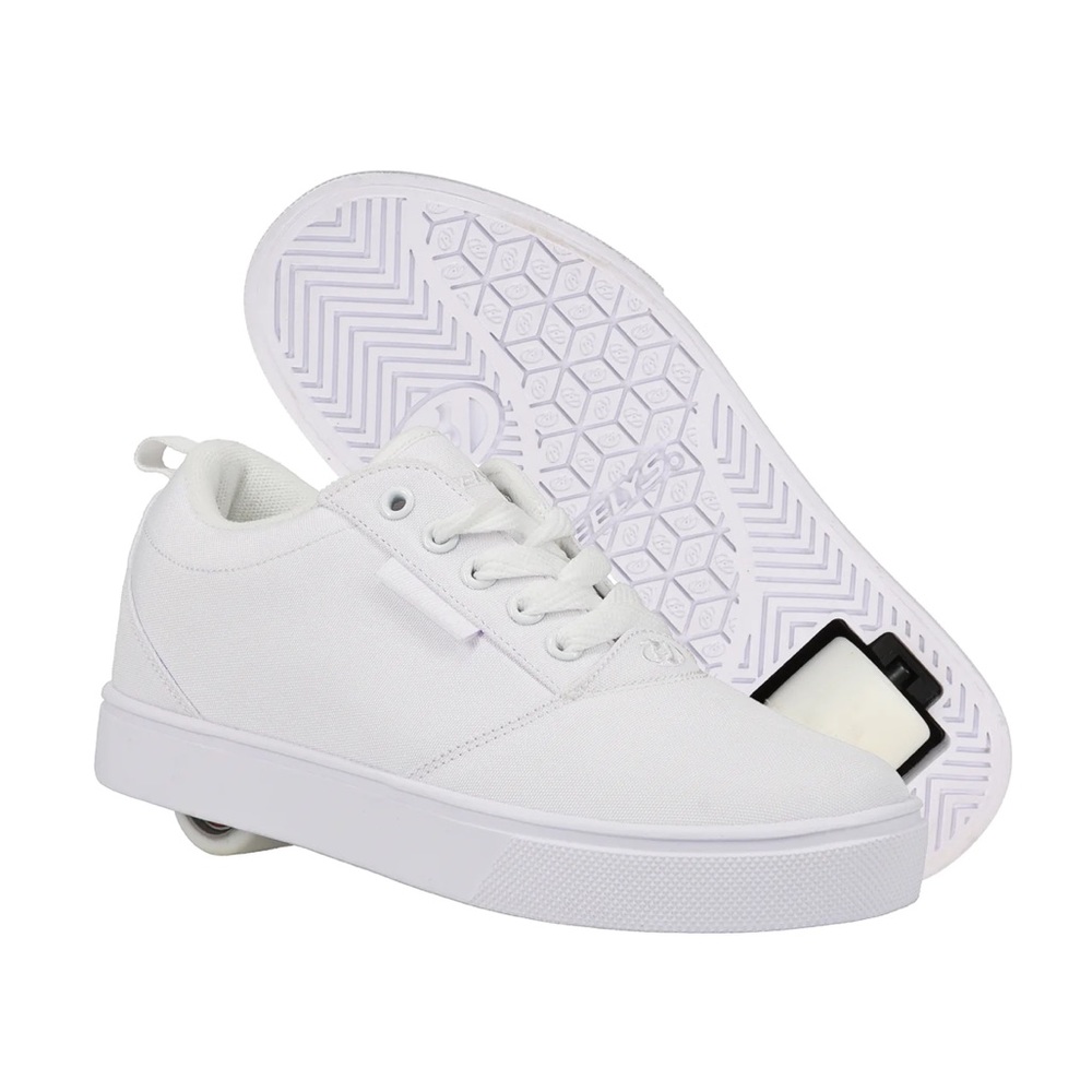 White Heelys Pro 20